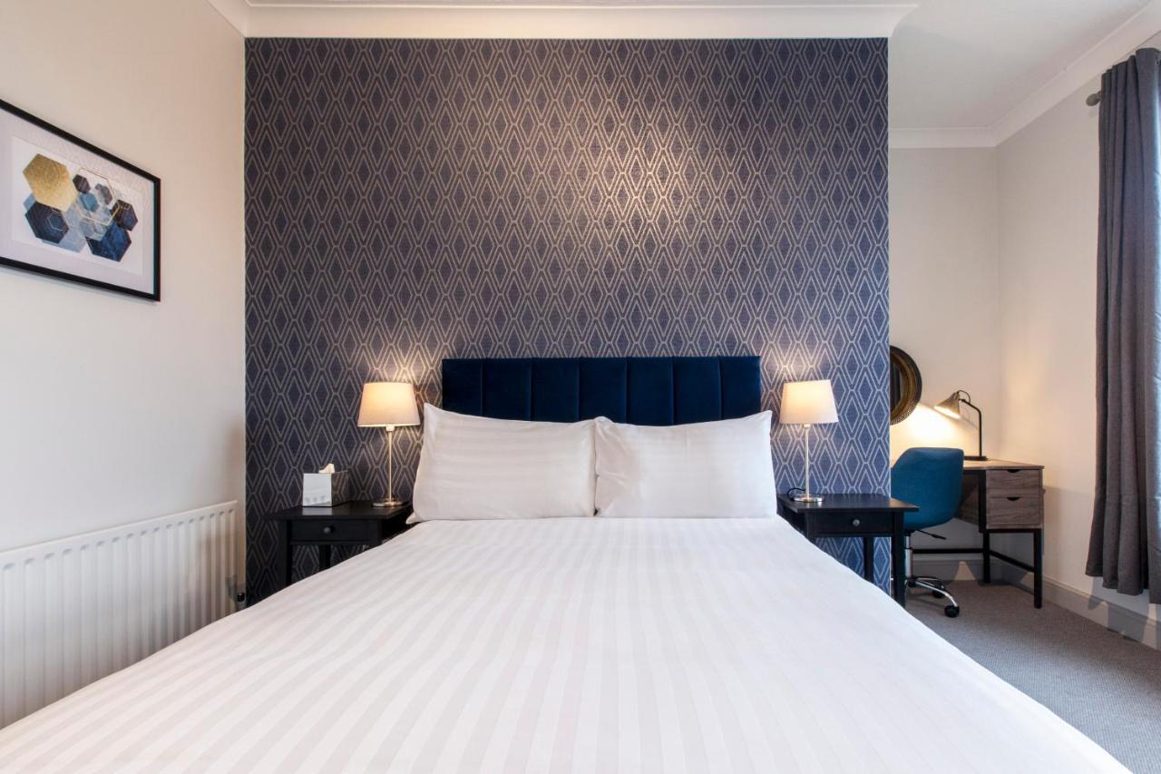 Asperion Hillside Hotel Guildford Zewnętrze zdjęcie