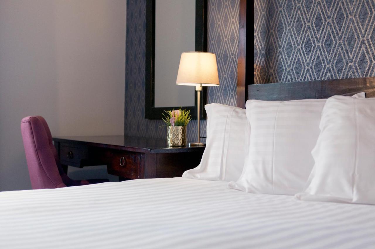 Asperion Hillside Hotel Guildford Zewnętrze zdjęcie