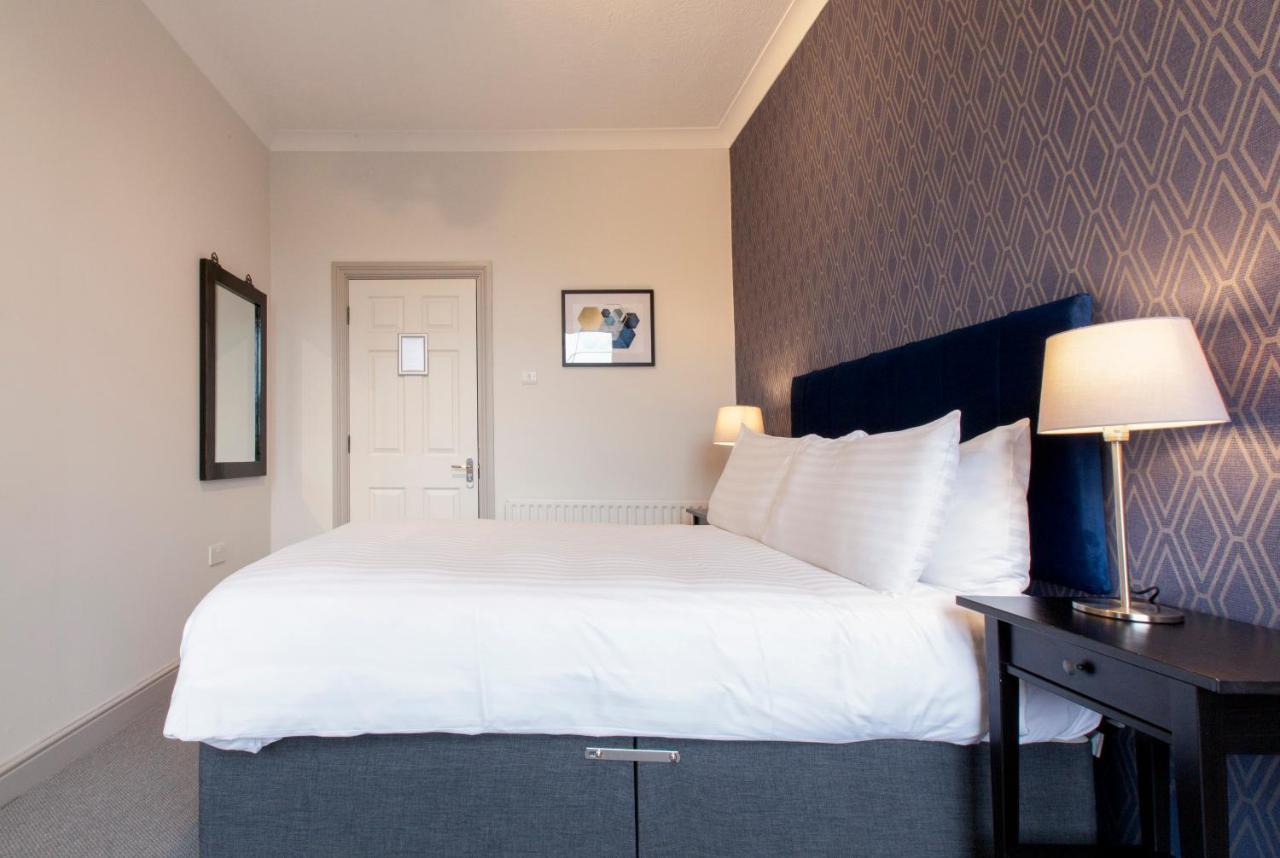Asperion Hillside Hotel Guildford Zewnętrze zdjęcie